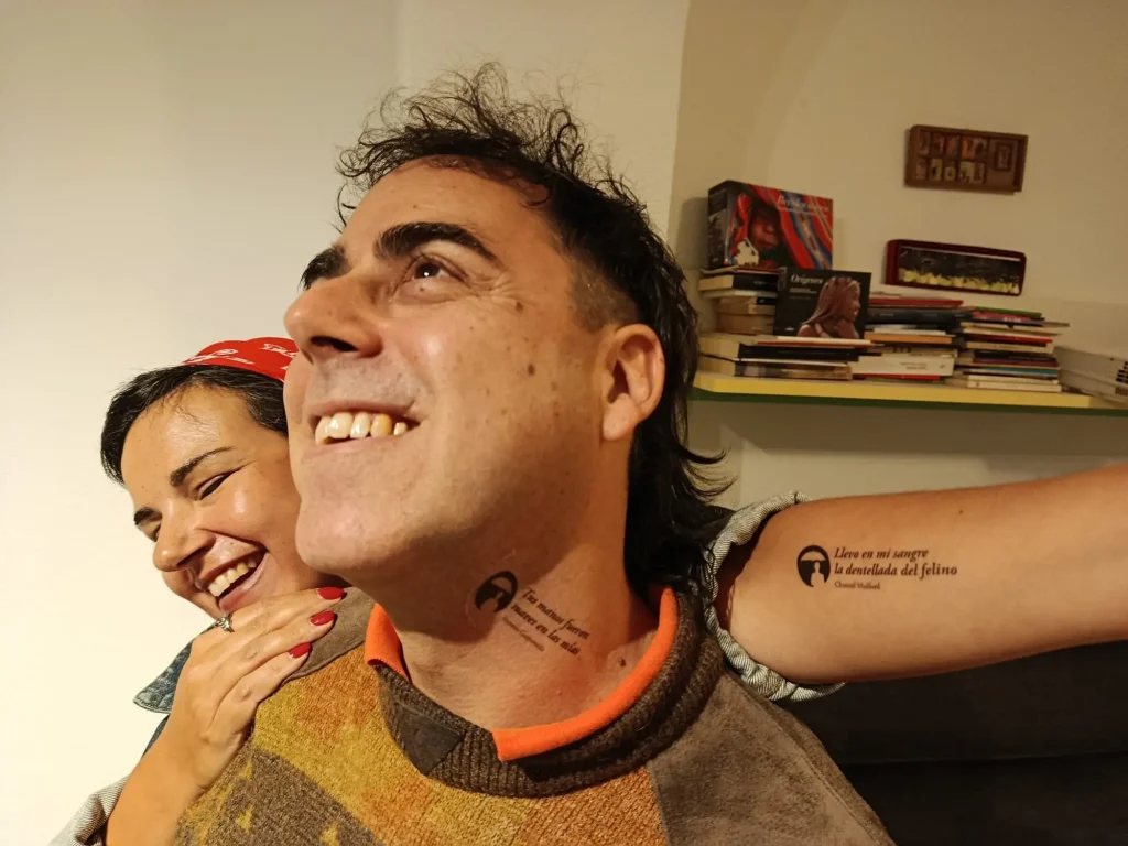 Cosmopoetica Versos en la piel